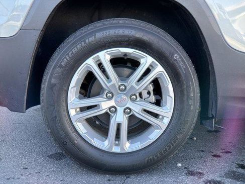 Used 2023 GMC Terrain SLE w/ Driver Convenience Package image 92