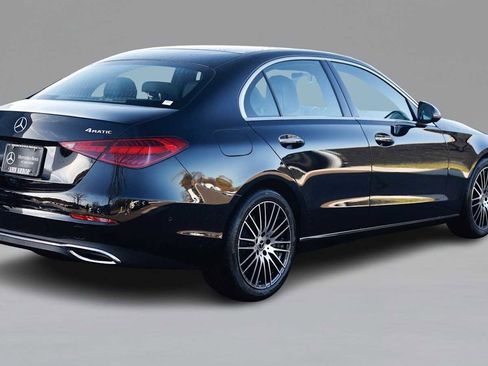 Used 2026 Mercedes-Benz C 300 4MATIC Sedan image 5