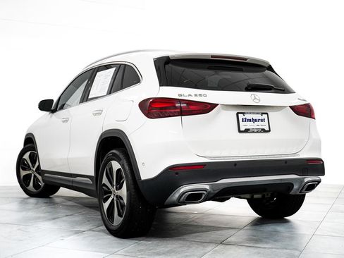 Used 2025 Mercedes-Benz GLA 250 4MATIC image 5