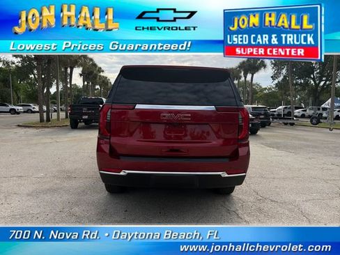 Used 2025 GMC Yukon XL Elevation w/ LPO, Floor Liner Package AWD/4WD image 12