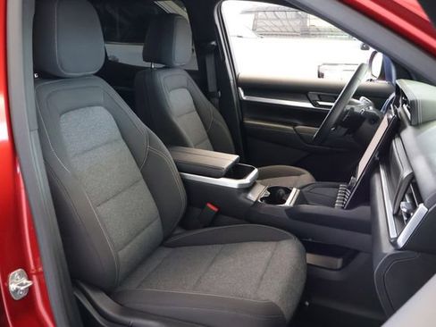 Used 2025 GMC Terrain Elevation AWD/4WD image 21