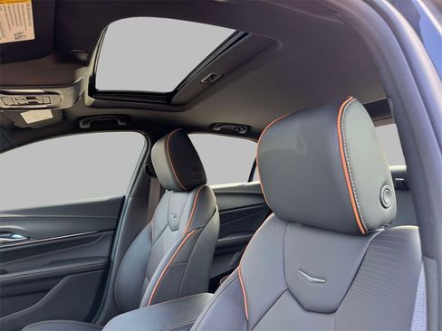 Used 2025 Cadillac CT4 V image 24