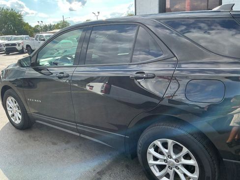 Used 2019 Chevrolet Equinox LS w/ LS Convenience Package FWD image 27