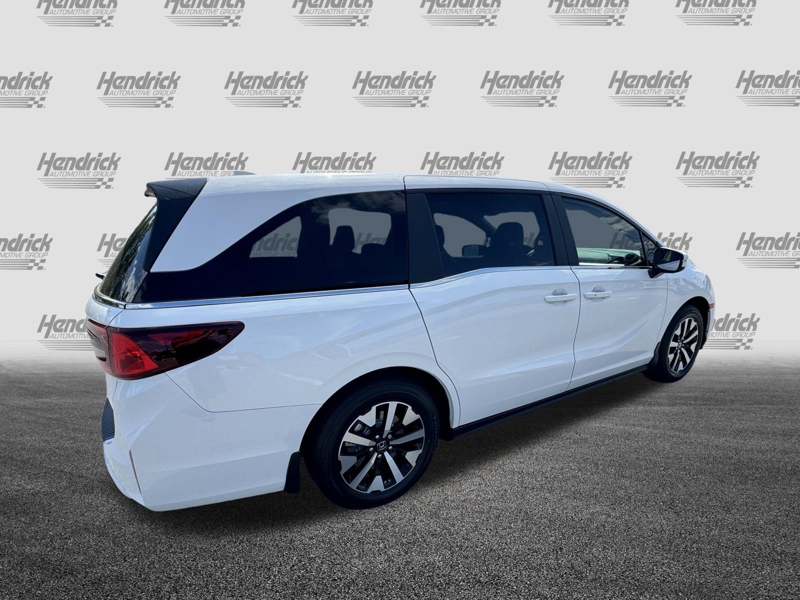 New 2027 Honda Odyssey EX-L image 10