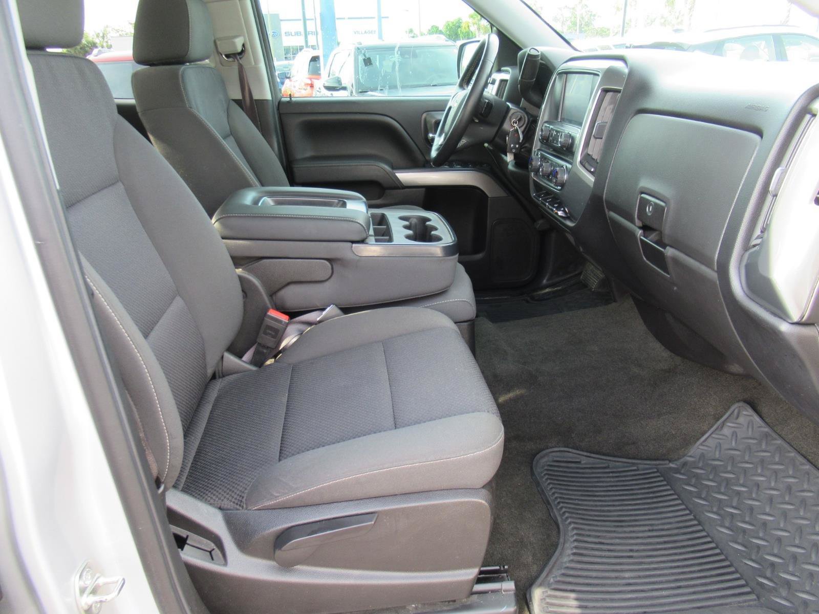Used 2017 Chevrolet Silverado 1500 LT w/ All Star Edition RWD image 11
