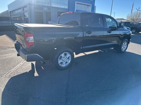 Used 2015 Toyota Tundra SR5 w/ SR5 Upgrade Package image 34