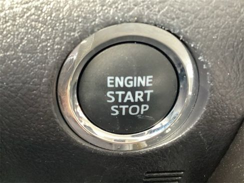 Certified 2024 Toyota 4Runner TRD Off-Road Premium image 22