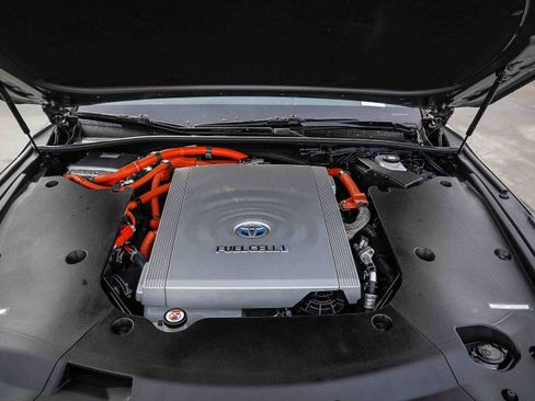 Used 2022 Toyota Mirai XLE image 27