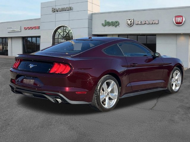 Used 2018 Ford Mustang Premium RWD image 7