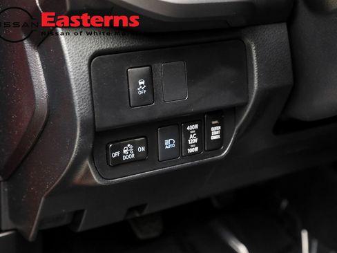 Used 2022 Toyota Tacoma TRD Off-Road w/ Black Out Package (TMS) image 23