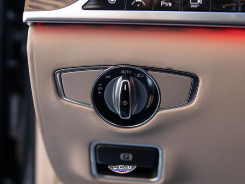 Used 2015 Mercedes-Benz S 550 Sedan image 43