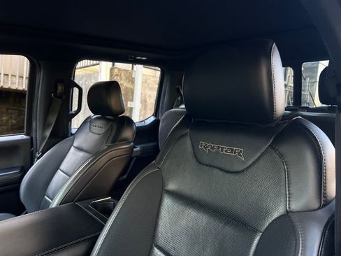 Used 2019 Ford F150 Raptor w/ Equipment Group 802A Luxury image 14