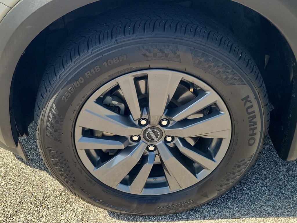Certified 2023 Nissan Pathfinder SV FWD image 8