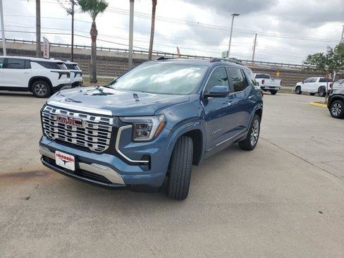 New 2026 GMC Terrain Denali AWD/4WD image 3