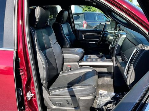 Used 2016 RAM 1500 Limited AWD/4WD image 31
