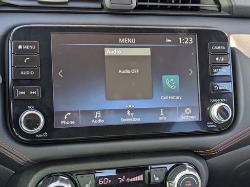 New 2025 Nissan Versa SR w/ Trunk Package image 15