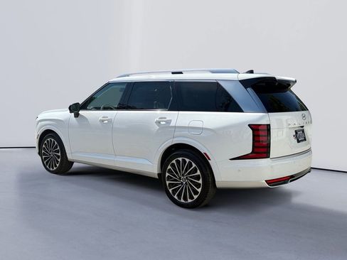 New 2026 Hyundai Palisade Calligraphy FWD image 5