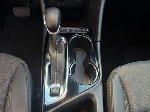 Used 2025 Buick Encore GX Preferred image 41