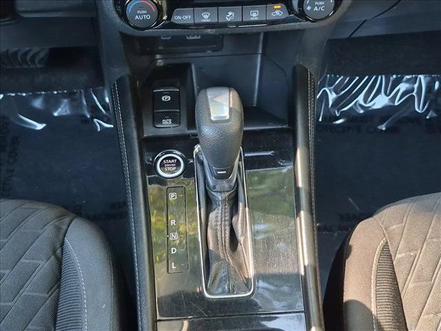 Used 2021 Nissan Kicks SV FWD image 12