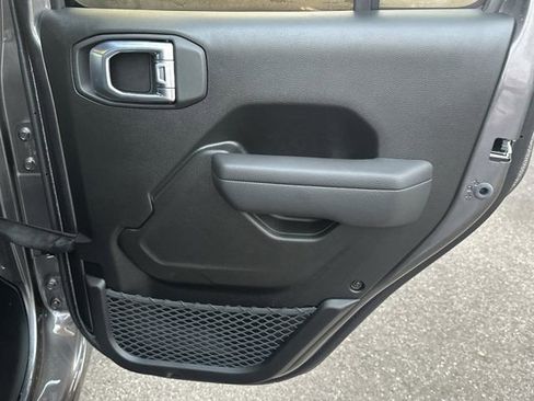 New 2026 Jeep Gladiator Sport image 18