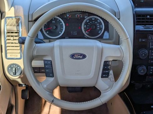 Used 2012 Ford Escape Limited image 18