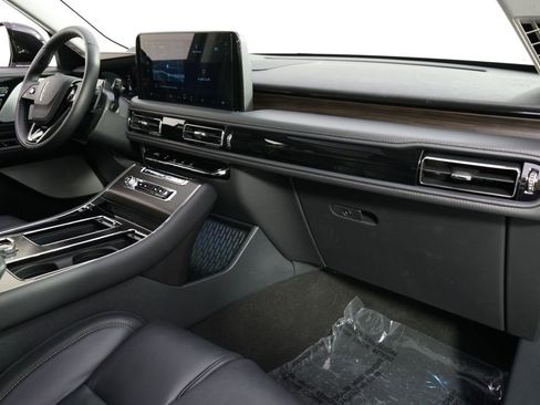 New 2026 Lincoln Aviator Reserve AWD/4WD image 15