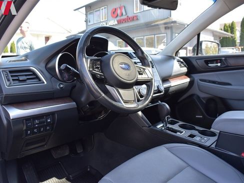 Used 2019 Subaru Outback 3.6R Limited image 3