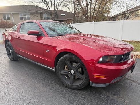 Used 2010 Ford Mustang GT image 39