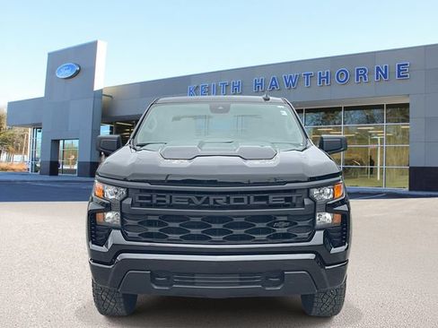 Used 2025 Chevrolet Silverado 1500 Custom Trail Boss w/ Realtree Special Edition AWD/4WD image 2