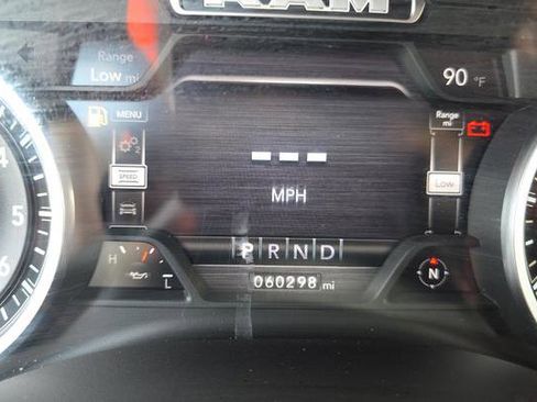 Used 2022 RAM 2500 Laramie AWD/4WD image 8