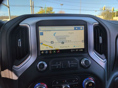 Used 2021 GMC Sierra 1500 SLT w/ SLT Convenience Package image 10