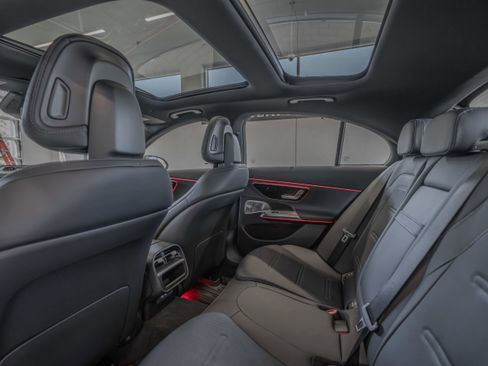 New 2026 Mercedes-Benz E 53 AMG e 4MATIC Sedan image 26