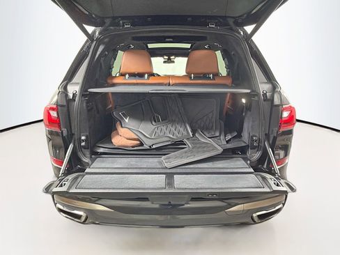 Used 2020 BMW X7 M50i AWD/4WD image 29