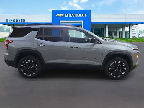 New 2026 Chevrolet Equinox RS w/ LPO, Floor Liner Package image 5