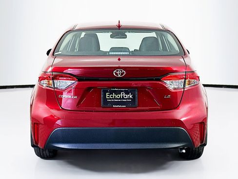 Used 2026 Toyota Corolla LE image 7