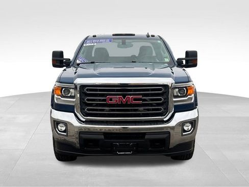 Used 2017 GMC Sierra 3500 SLE w/ HD SLE Preferred Plus Package image 8