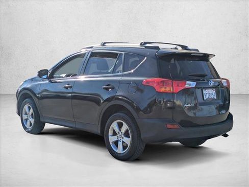 Used 2015 Toyota RAV4 XLE image 8