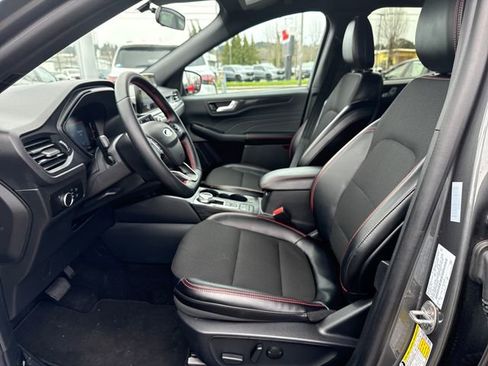 Used 2025 Ford Escape ST-Line image 14