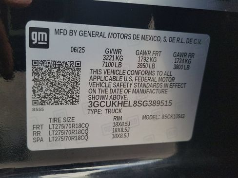 Used 2025 Chevrolet Silverado 1500 ZR2 w/ Technology Package AWD/4WD image 25
