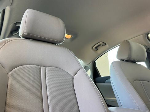 Used 2018 Hyundai Sonata SE FWD image 19