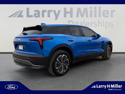 Used 2024 Chevrolet Blazer EV LT image 5