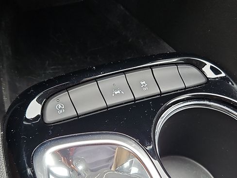 Used 2023 Buick Encore GX Select w/ Sport Touring Package FWD image 24