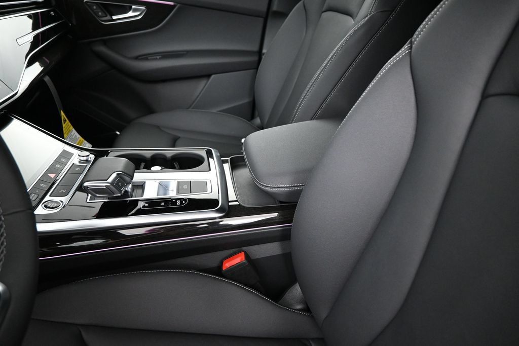New 2026 Audi Q7 2.0T Premium AWD/4WD image 10