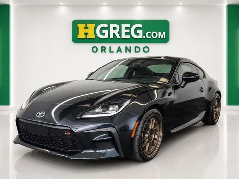 Used 2022 Toyota GR86 Premium RWD image 4