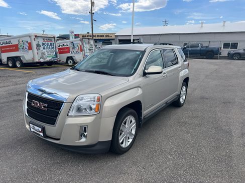Used 2011 GMC Terrain SLE AWD/4WD image 12
