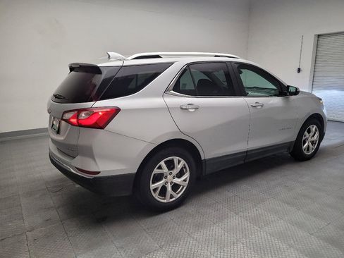 Used 2019 Chevrolet Equinox Premier FWD image 10