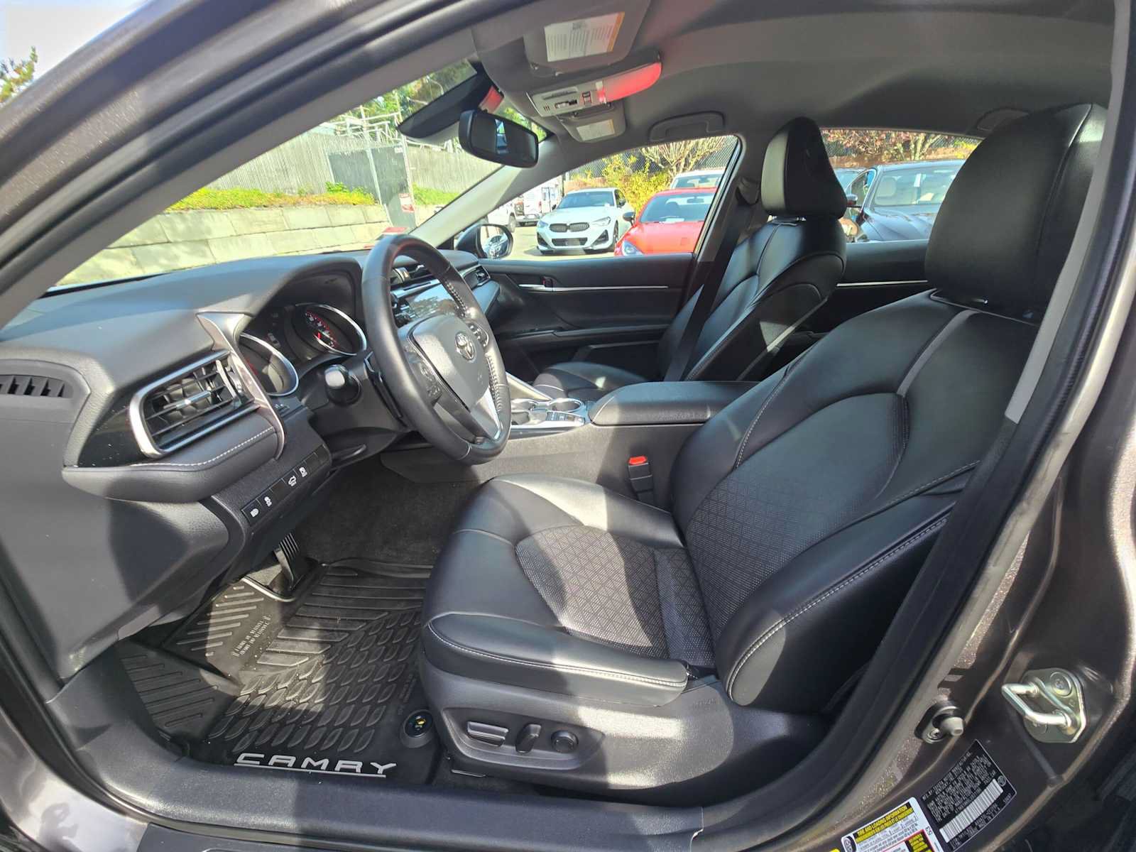 Used 2020 Toyota Camry XSE FWD image 21
