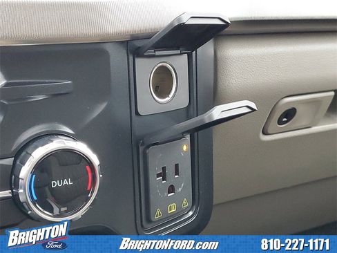 Used 2025 Ford F450 Platinum w/ Platinum Plus Package image 32