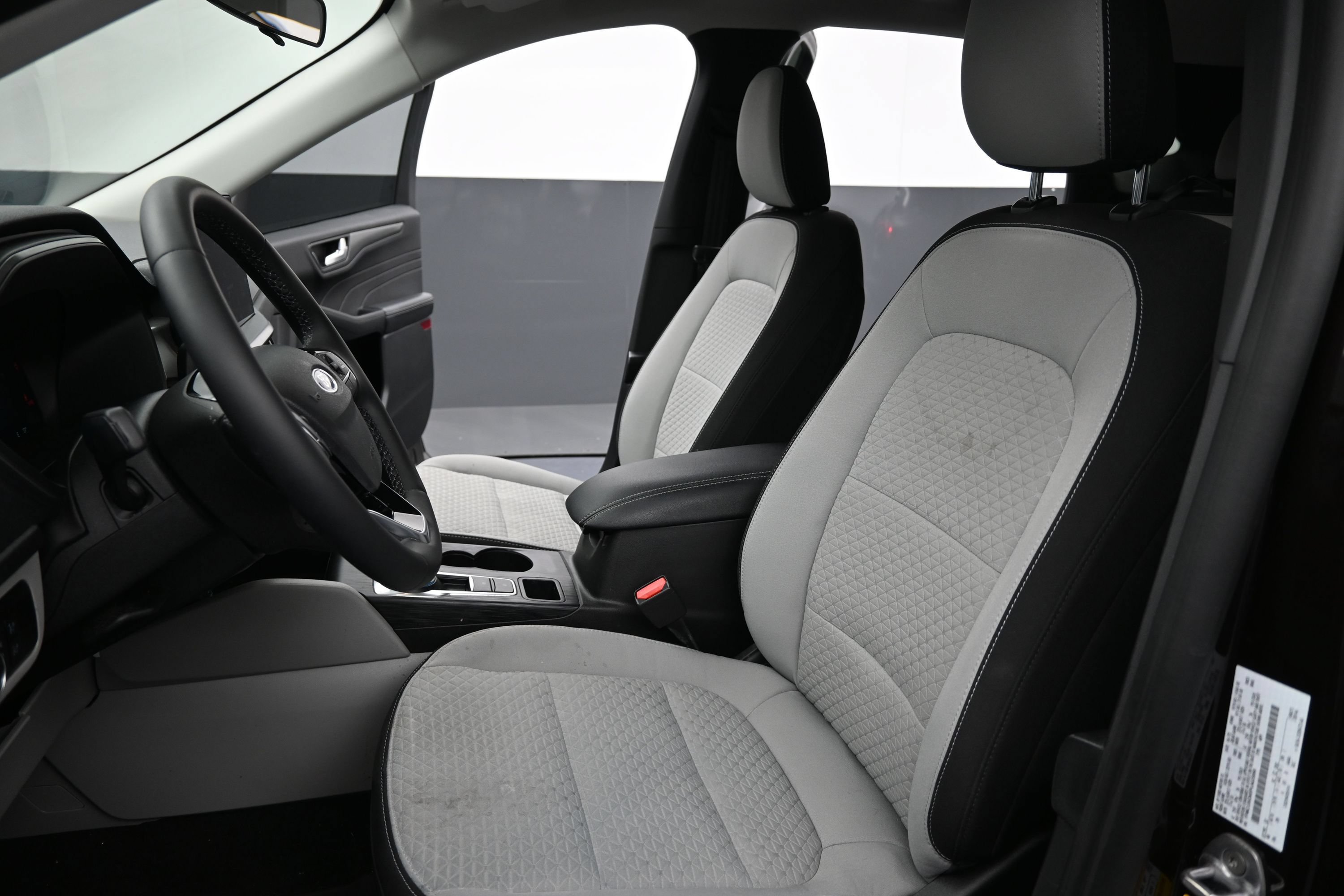 Used 2023 Ford Escape Active w/ Tech Pack #2 FWD image 22