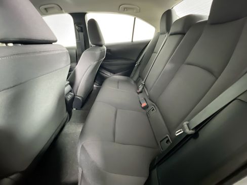 Used 2026 Toyota Corolla LE FWD image 27